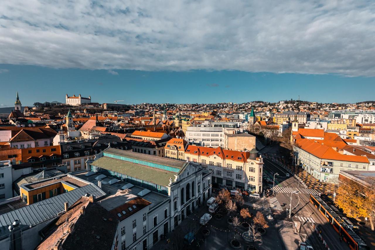 Top Floor Manderla Братислава Экстерьер фото